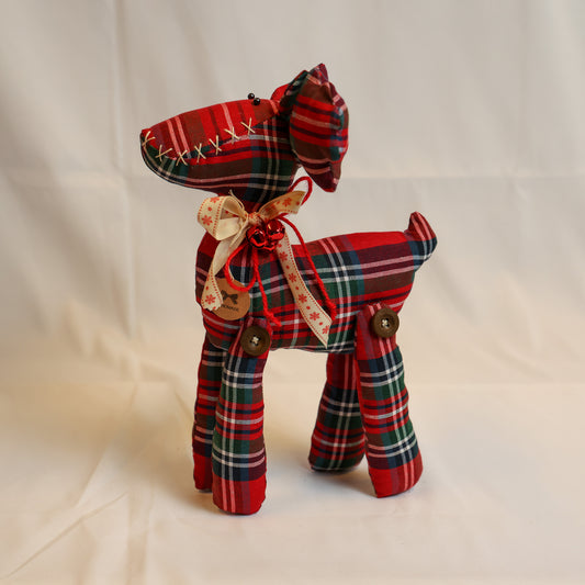 Renna in tessuto rosso