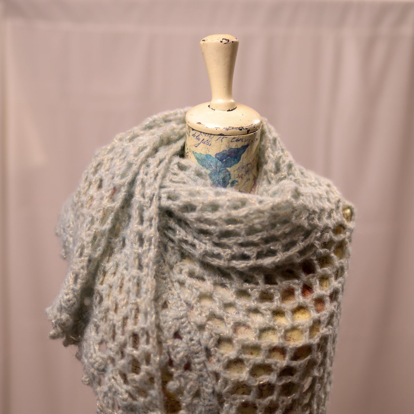 Scialle grigio perla