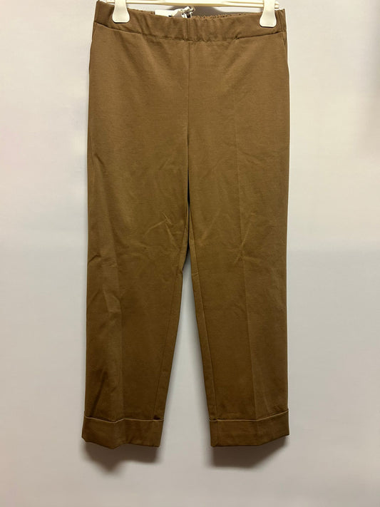 Pantalone con risvolto alto
